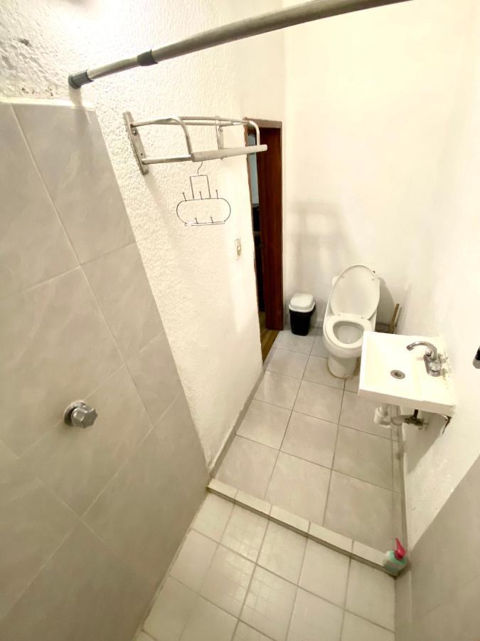 Roomies Hostel Condesa Mexico City Exterior photo